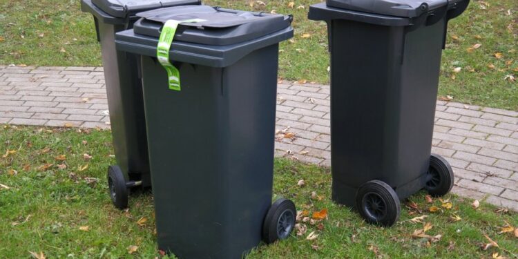 Tuszów Narodowy: Ceny za odbiór śmieci pozostają bez zmian.