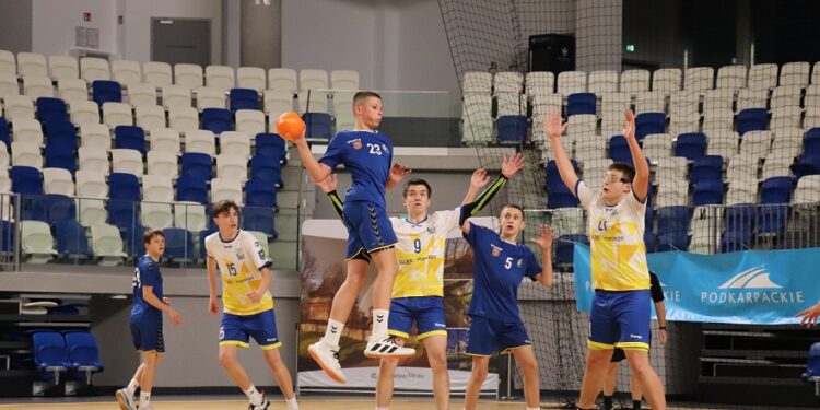 Mielec: V Niepodległościowy Młodzieżowy Turniej Piłki Ręcznej