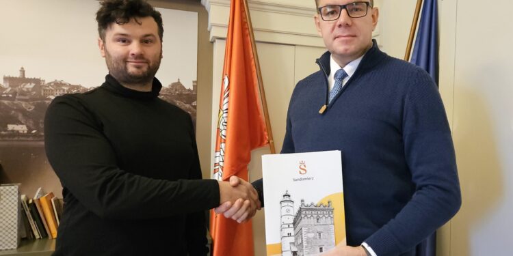 Sandomierz: Ulica Zamkowa przejdzie remont.