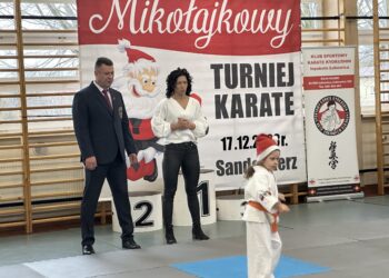 Sandomierz: 10 . Mikołajkowy Turniej Karate.