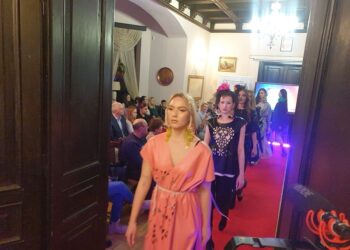 Tarnobrzeg. Nagrodzono uczestników konkursu „Etnodesign w nowoczesnym wydaniu”