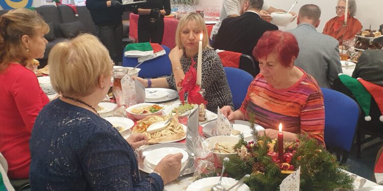 Tarnobrzeg. „Akcja kolacja” dla seniorów