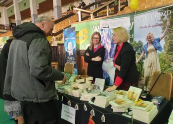 Tarnobrzeg. Drugi dzień Świątecznych Targów Książki