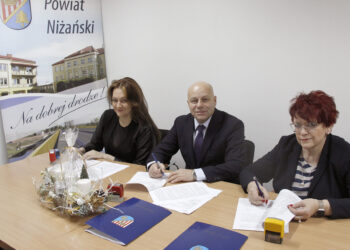 Nisko, Warszawa: Brązowy Medal uczniów RCEZ na Międzynarodowej Warszawskiej Wystawie Wynalazków