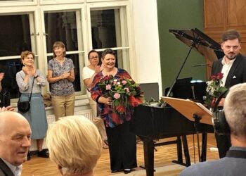 Tarnobrzeg. Medal „Zasłużony Kulturze Gloria Artis” dla profesor Aleksandry Nawe