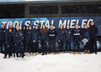 Mielec: Przegrana ręcznych, nadzieja w siatkarkach