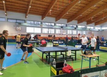 Tarnobrzeg. Kilkanaście drużyn rywalizowało podczas grand prix w tenisie stołowym
