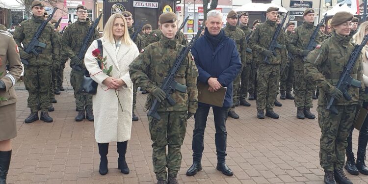 Tarnobrzeg. 87. ochotników złożyło przysięgę wojskową