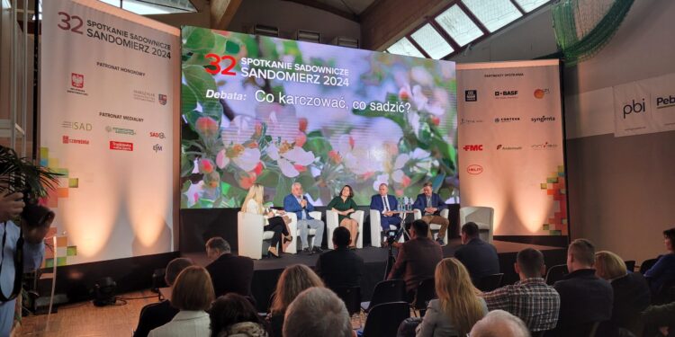 Sandomierz: Minister rolnictwa spotka się z sadownikami.