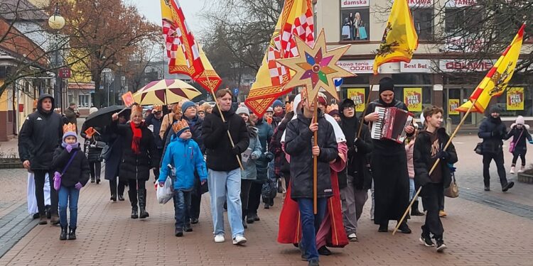 Tarnobrzeg. Ulicami miasta przeszedł Orszak Trzech Króli