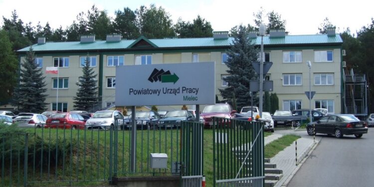 Mielec: Są środki na aktywizacje osób bezrobotnych