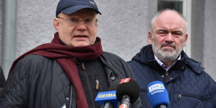 Stalowa Wola: Nie chcą kasyna w Hutniku