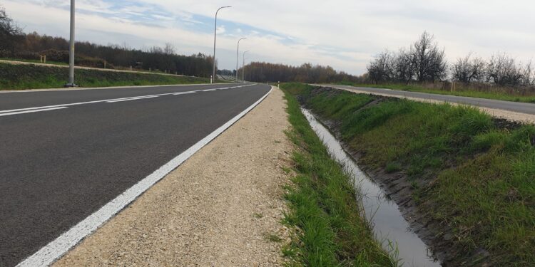 Tarnobrzeg. Na obwodnicy rusza budowa ekranów dźwiękochłonnych i przejść dla pieszych