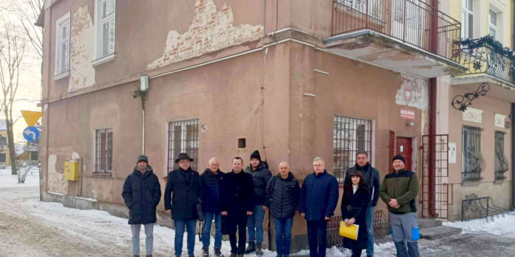 Rudnik nad Sanem: Do sierpnia tego roku zabytkowy budynek poczty zostanie wyremontowany