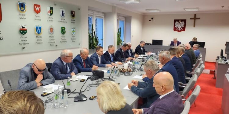 Mielec: Szybka „nadzwyczajna” sesja …