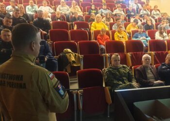 Tarnobrzeg. Nie wchodź na lód!