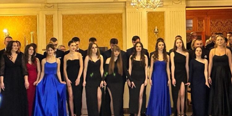 Tarnobrzeg. 100 dni do matury. Kolejne studniówki