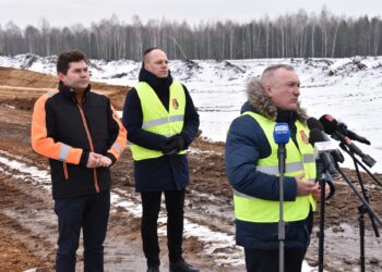 Stalowa Wola: Ruszyła budowa dróg gminnych na terenie Parku Inwestycyjnego