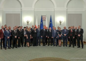 Nowa Dęba/Sandomierz: Odznaczenia państwowe dla autorów i twórców Raportu o stratach wojennych