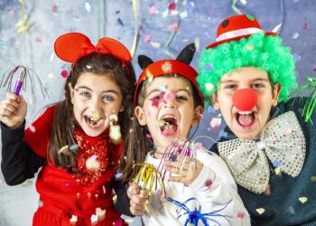 Tarnobrzeg: Bal karnawałowy dla dzieci na osiedlu Zakrzów.