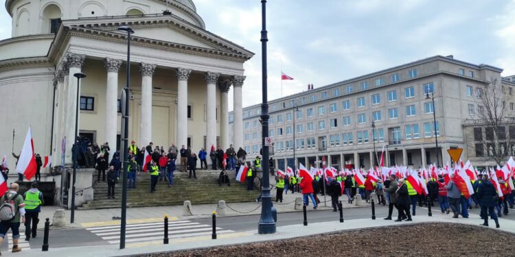 Region. Rolnicy z regionu na proteście w Warszawie