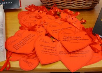 Stalowa Wola: Odbierz walentynkową książkę w bibliotece
