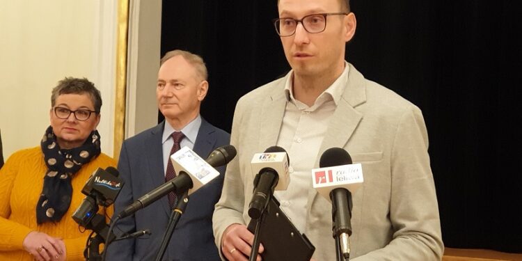 Tarnobrzeg. Kandydat na prezydenta, Łukasz Nowak mówi „stop” odpływowi ludności z miasta