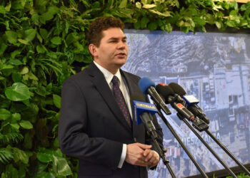 Stalowa Wola: Lucjusz Nadbereżny ogłosił swój start w wyborach na prezydenta miasta.