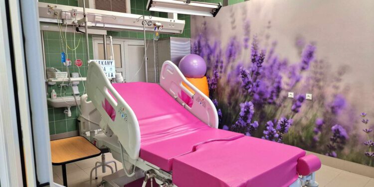 Mielec: Nowocześnie, praktycznie i estetycznie  na mieleckiej „porodówce”