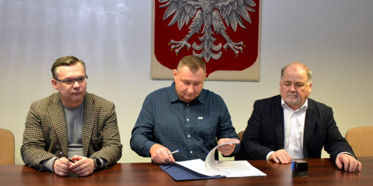 Zbydniów: Ruszy modernizacja kolejnych odcinków drogi 1015R