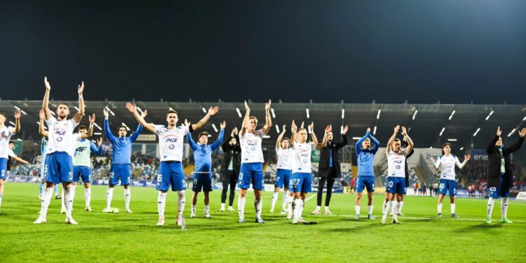 Mielec: Bezbramkowe spotkanie..