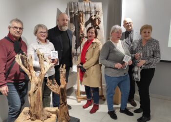 Mielec:  Anioły i demony ukryte w drewnie