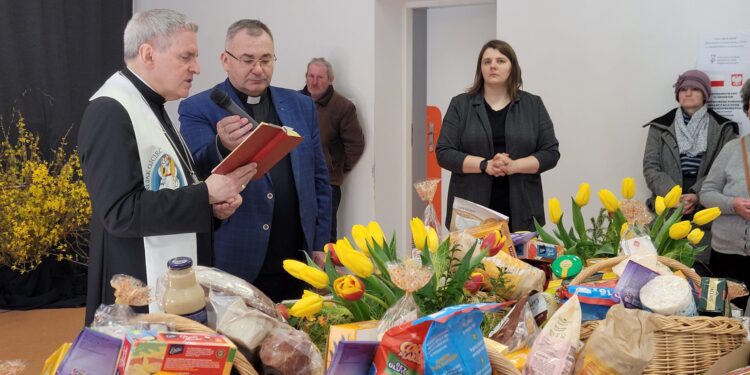 Sandomierz: Śniadanie wielkanocne dla ubogich.