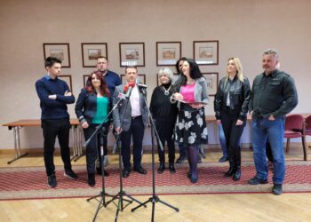 Sandomierz: KWW Sandomierz Przestrzeń Wspólna zaprezentował kandydata na burmistrza i kandydatów na radnych.