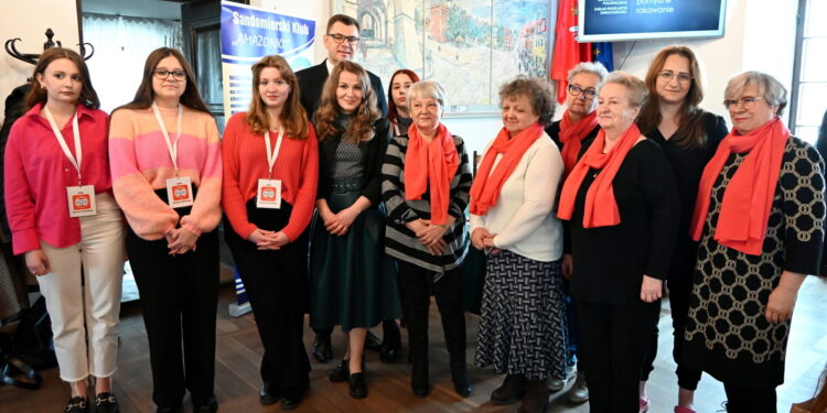 Sandomierz: Onkowarsztaty z inicjatywy młodzieży.