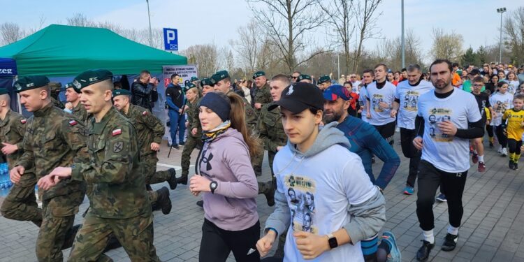 Tarnobrzeg. Pobiegli w hołdzie żołnierzom wyklętym