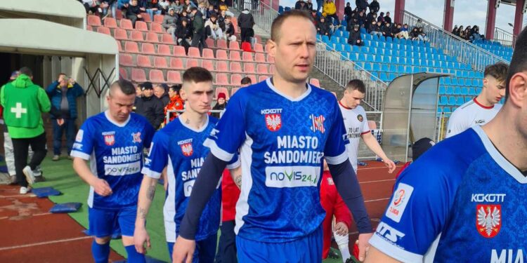 Sandomierz: Bezbramkowe starcie Wisły z Klimontowianką.