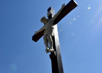 Tarnobrzeg: PTTK „Siarkopol” namawia do uczestnictwa w drodze krzyżowej na Święty Krzyż