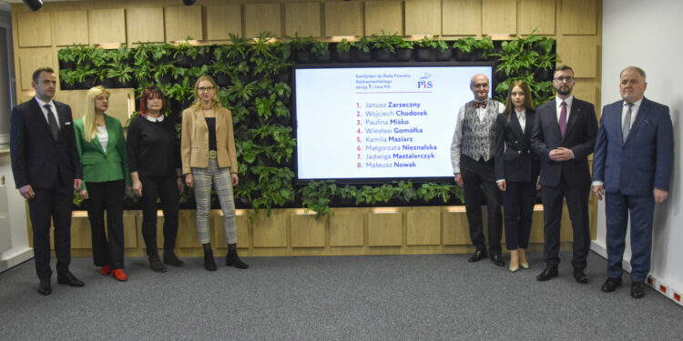 Stalowa Wola: Komitet Wyborczy PiS zaprezentował swoich kandydatów do Rady Powiatu Stalowowolskiego