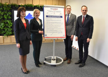 Stalowa Wola: Konferencja programowa i prezentacja  kandydatów do sejmiku z list PiS z okręgu nr3