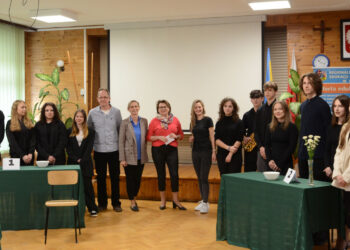 Nisko: Uczniowie RCEZ rozegrali Mecz Poetycki