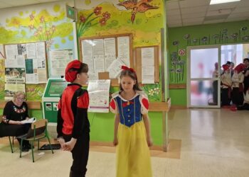 Mielec: Teatr Pstryk zagościł z Królewną Śnieżką