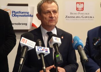 Tarnobrzeg: Poseł PO Zdzisław Gawlik otworzył w mieście swoje biuro