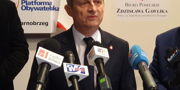 Tarnobrzeg: Poseł PO Zdzisław Gawlik otworzył w mieście swoje biuro