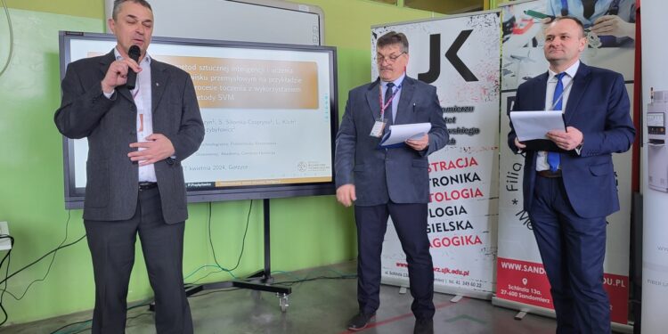 Gorzyce. O mechatronice na konferencji