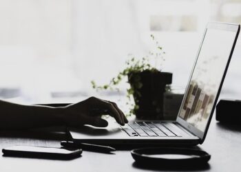 Tarnobrzeg: O hejcie w Audycji Coś Optymistycznego