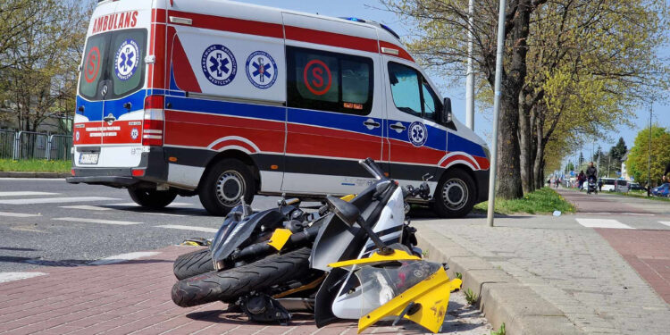 Stalowa Wola: Wypadek motocyklisty na Alejach