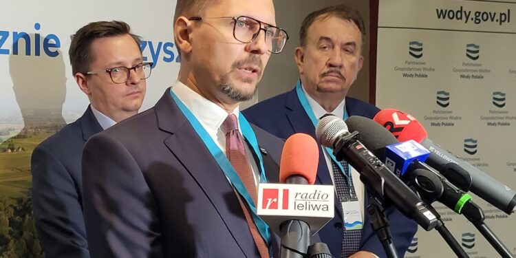 Sandomierz: Dwa nowe poldery wzmocnią bezpieczeństwo powodziowe.