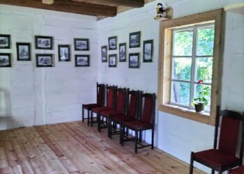 Dąbie” Galeria „Pod Kogutem” zainaugurowała działalność.