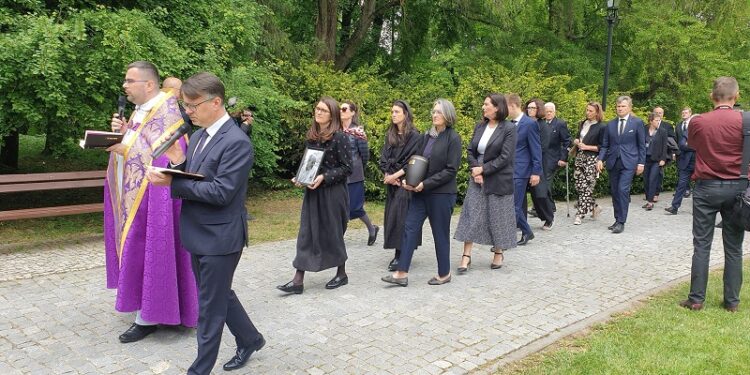 Tarnobrzeg: Ostatnie pożegnanie Jana Artura Tarnowskiego, syna ostatniego właściciela Dzikowa